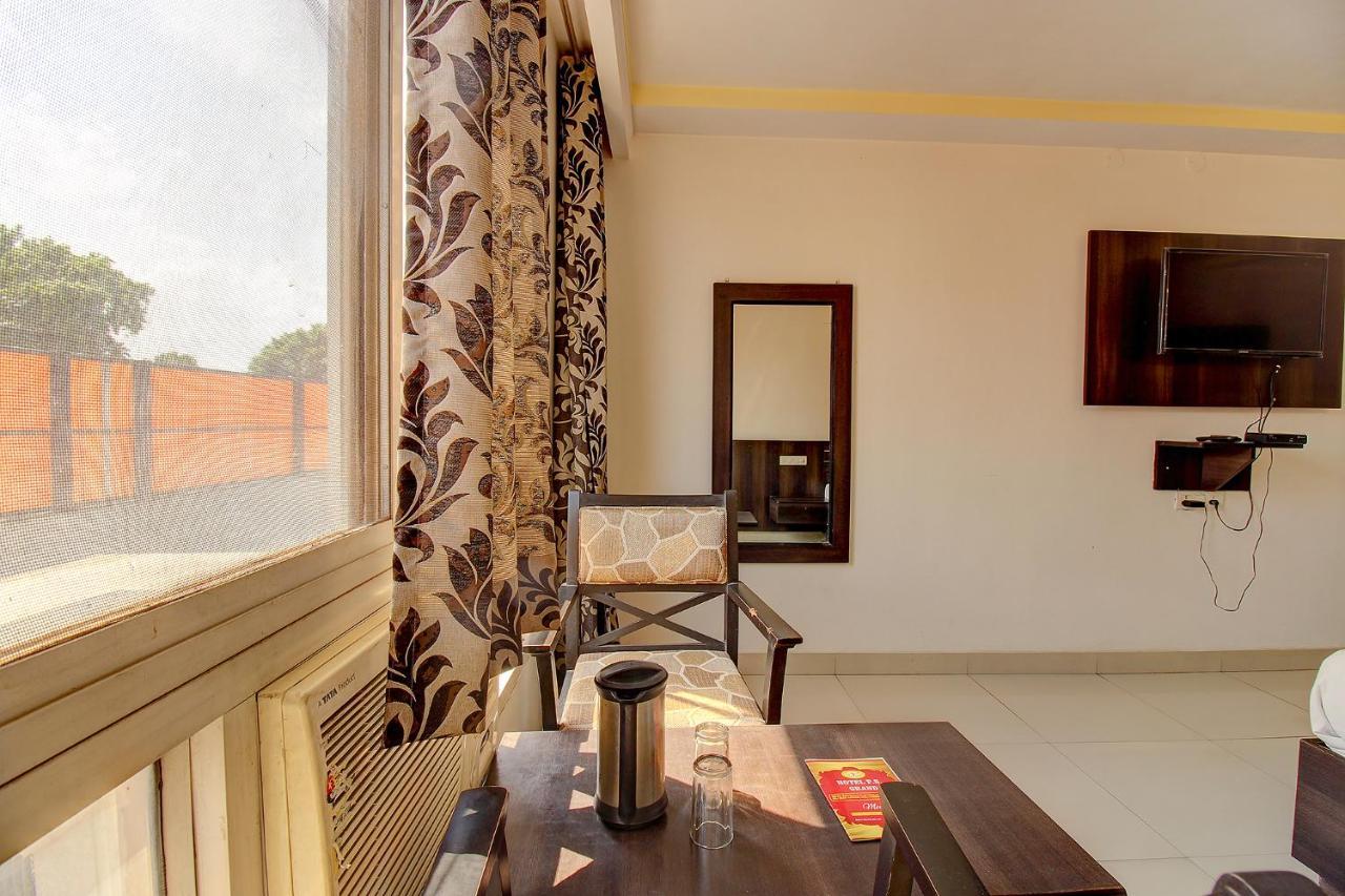 Fabhotel Ps Grand Lucknow Eksteriør billede